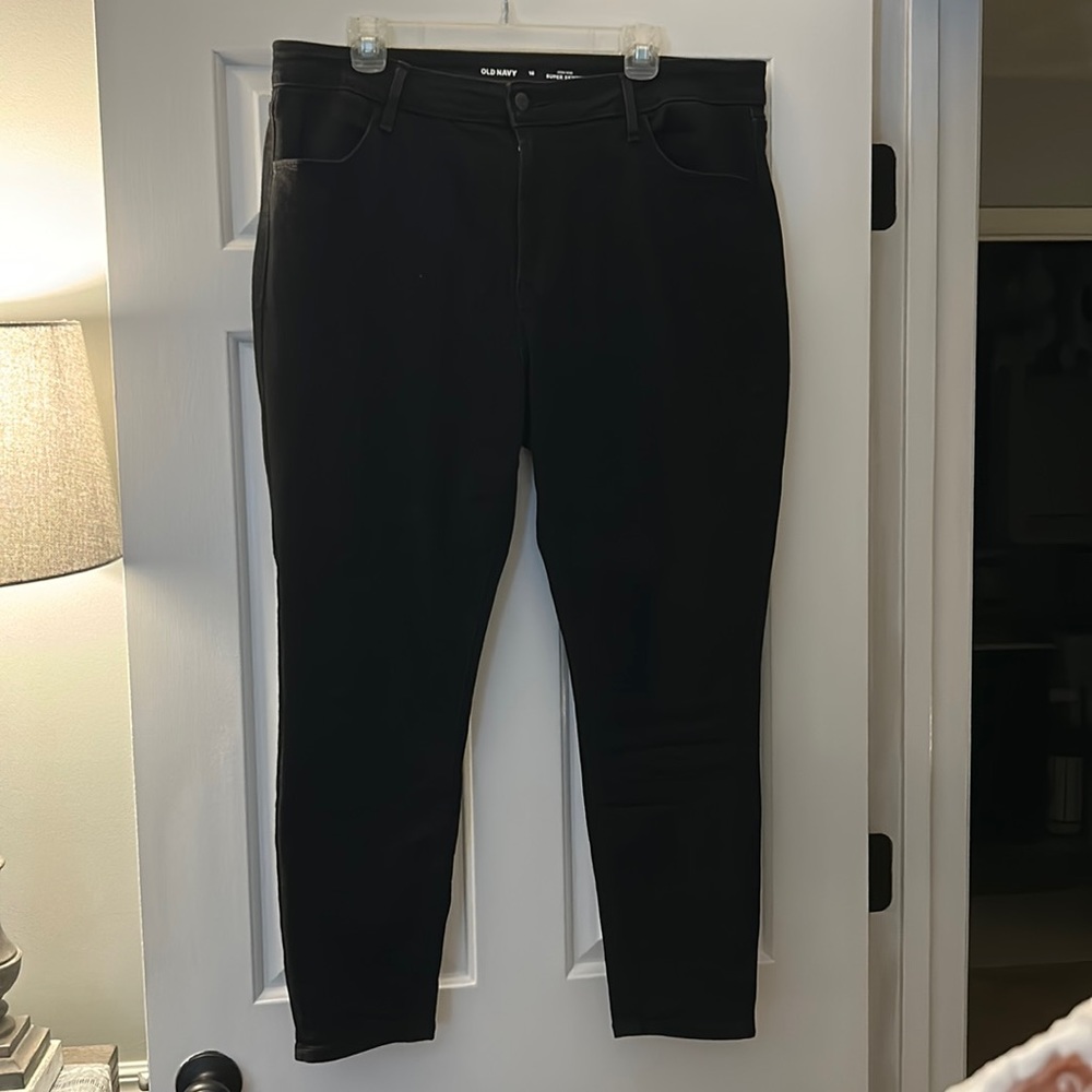 Women’s Black Old Navy Jeans